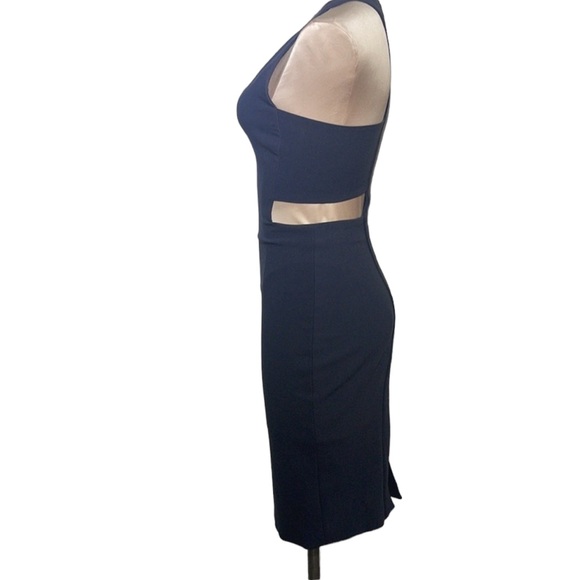Elizabeth and James bodycon dress with cutouts. Size 4. So sexy - Picture 7 of 15